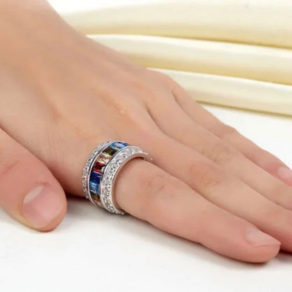 NEW Size 6 Multicoloured Rhodium Plated Rainbow Ring - Absolutely Stunning! - Picture 3 of 6